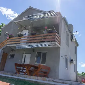 Mateo , Bibinje Chorvatsko